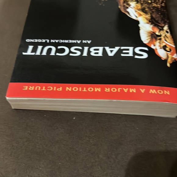 Seabiscuit An American Legend by Laura Hillenbrand paperback book
Bestseller - Picture 7 of 16